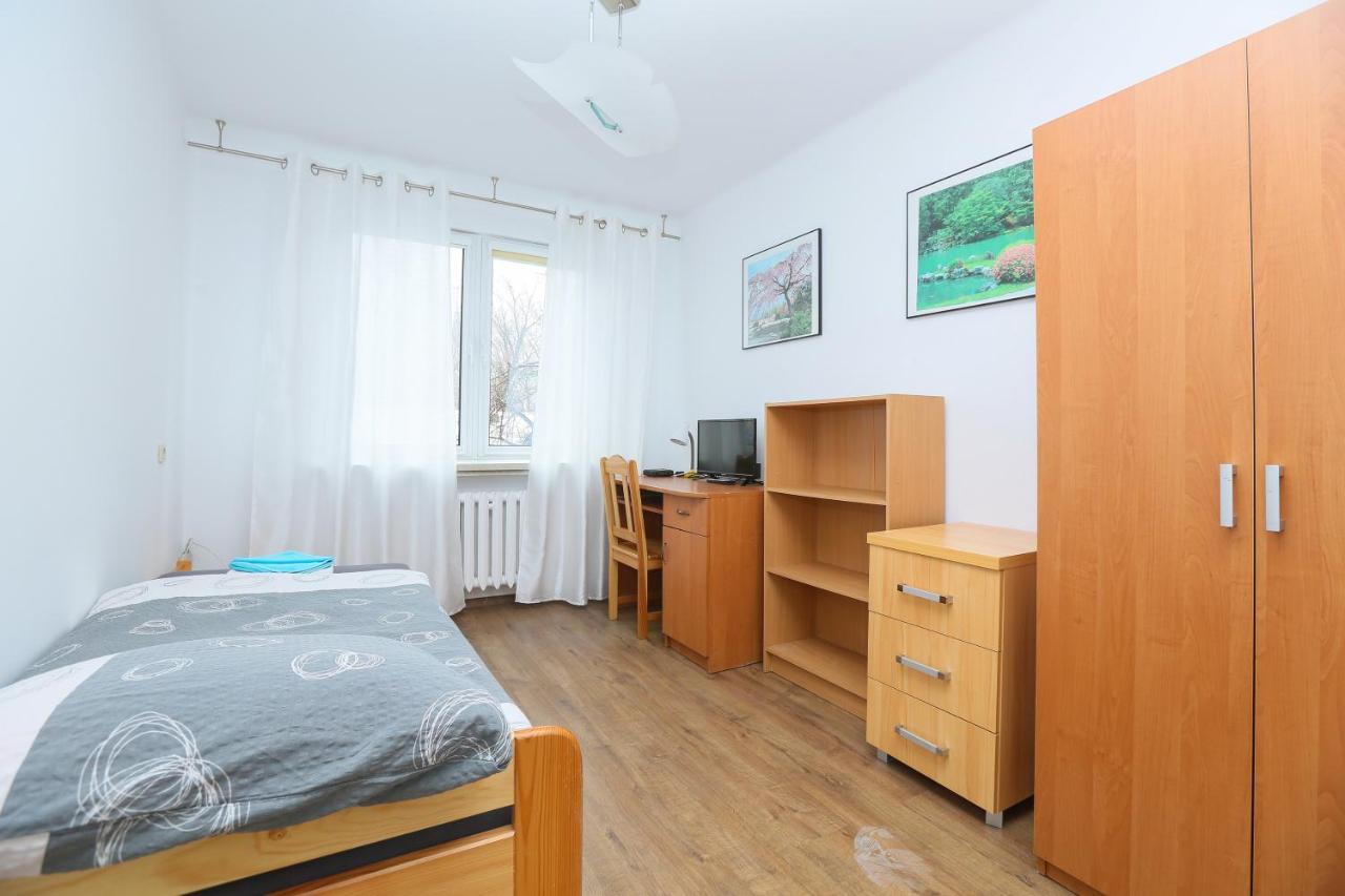 Pokoje Goscinne Czestochowa Luaran gambar